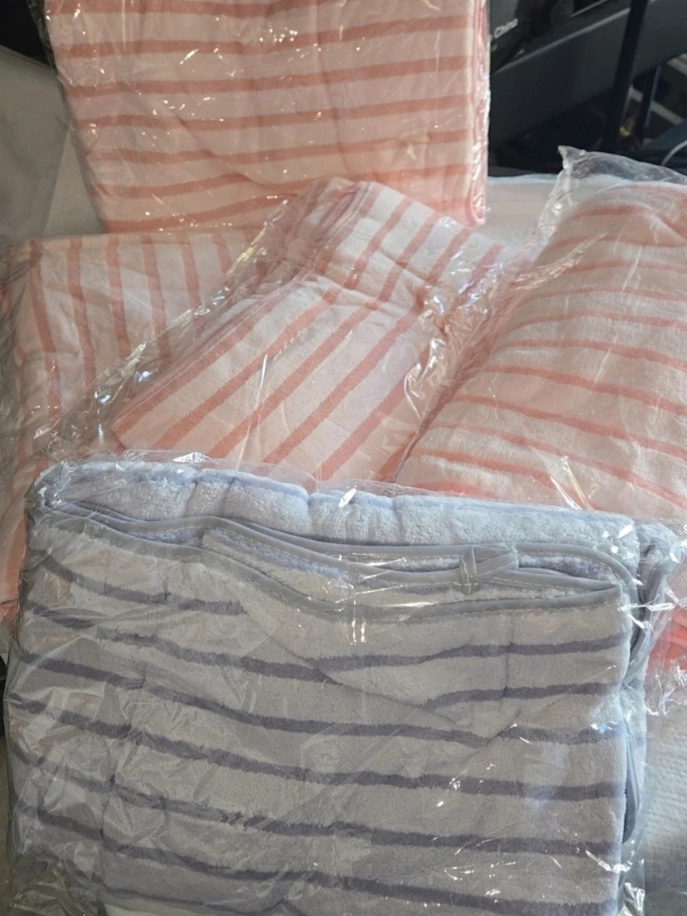 Lot Of Bath Towels